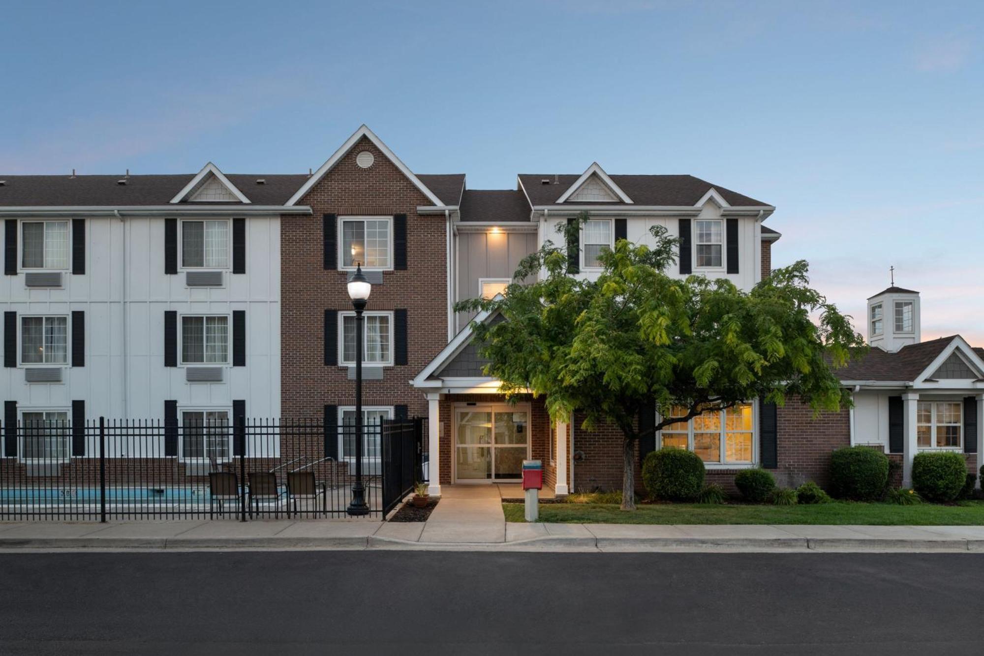 Towneplace Suites Salt Lake City Layton Bagian luar foto